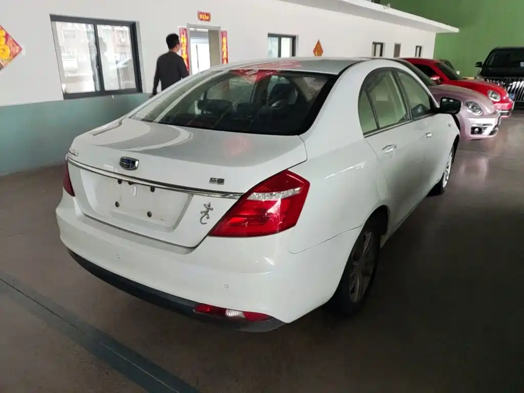 Geely Emgrand — миниатюра 7