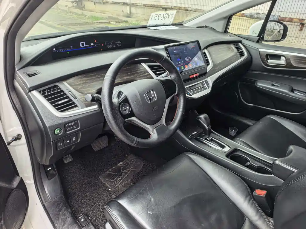 Honda Jade — миниатюра 7