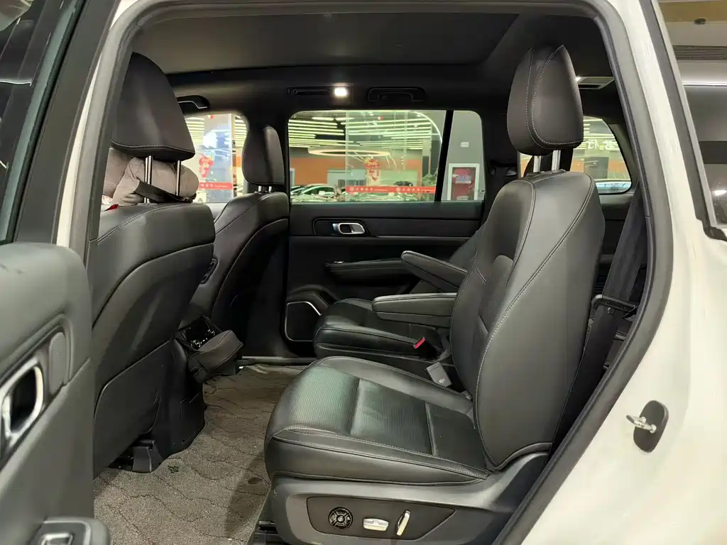 Li Auto Li ONE — миниатюра 8