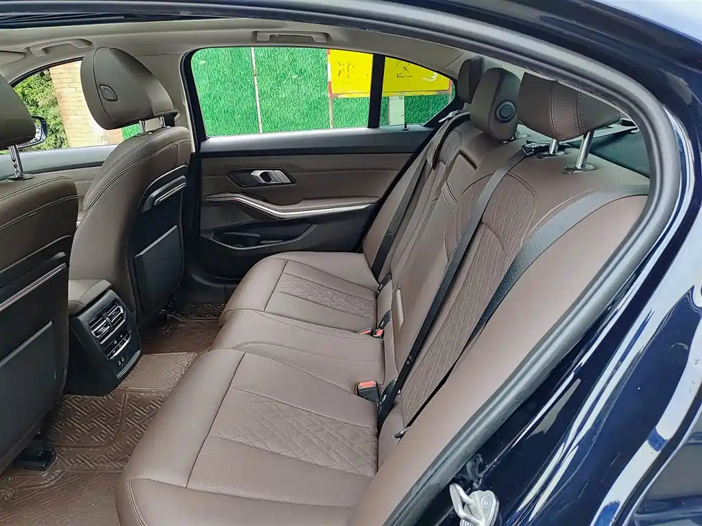BMW 3 Series 3 2022 325Li M Sport