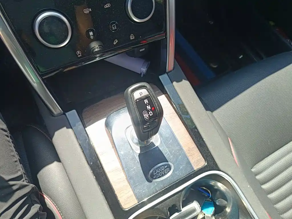 Land Rover Discovery Sport — миниатюра 7