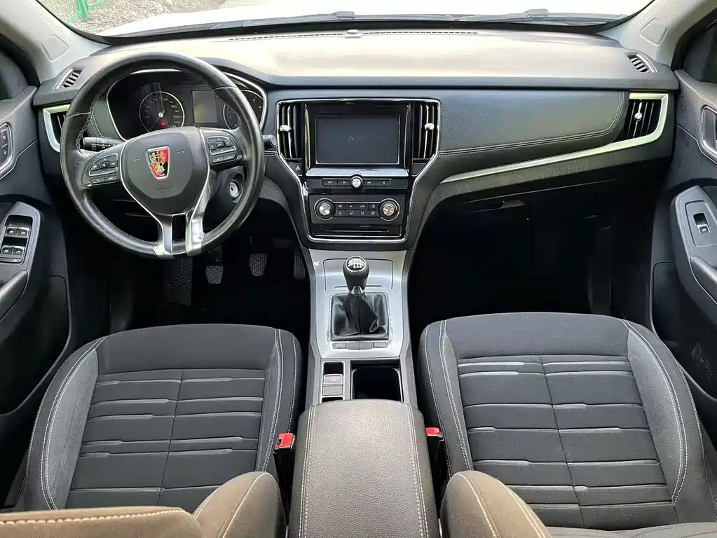 Roewe RX5 — миниатюра 11