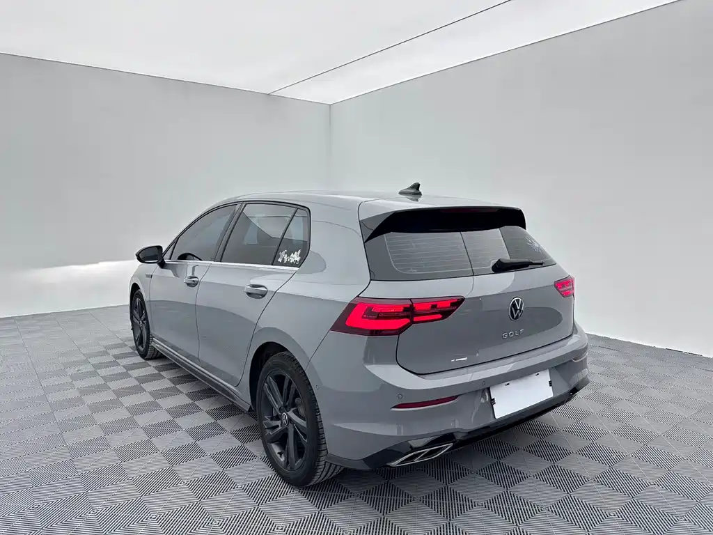 Volkswagen Golf — миниатюра 4