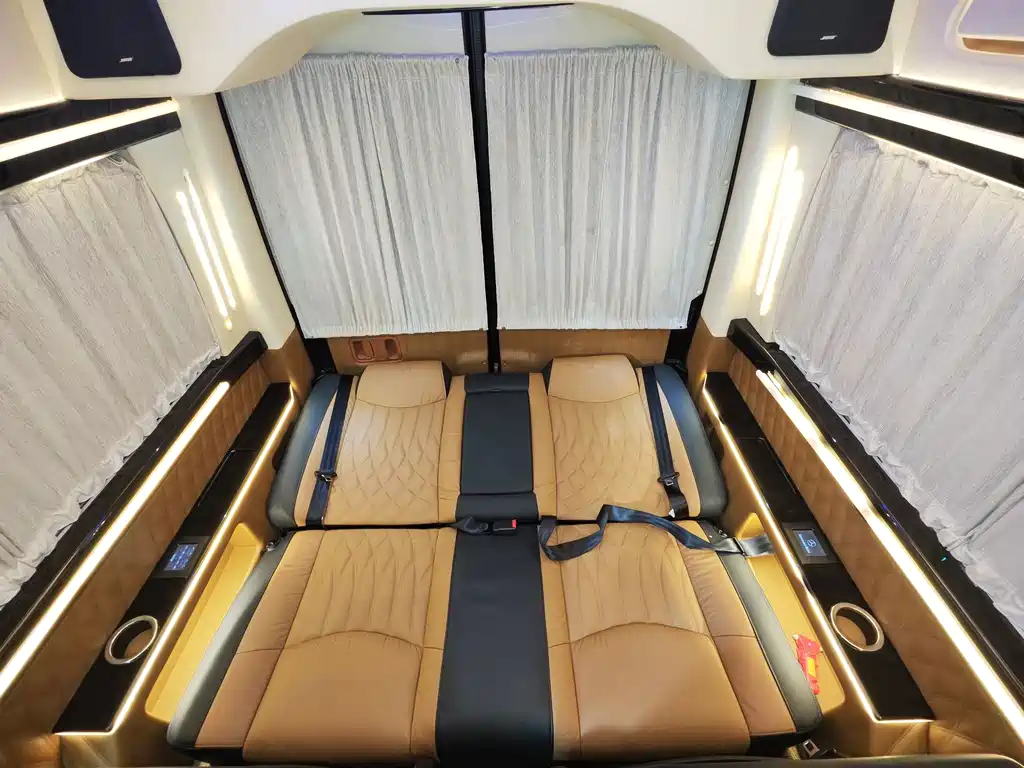 Mercedes-Benz Sprinter — миниатюра 15