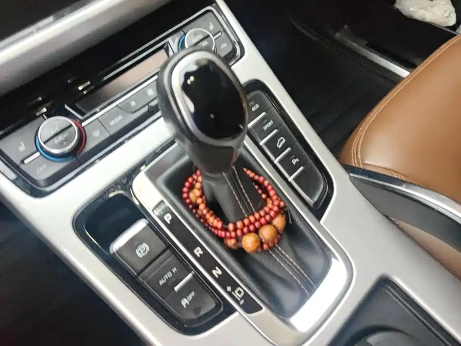 Geely Boyue — миниатюра 16