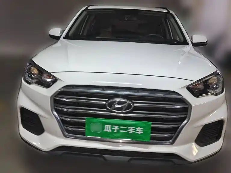 Hyundai ix35 — миниатюра 2