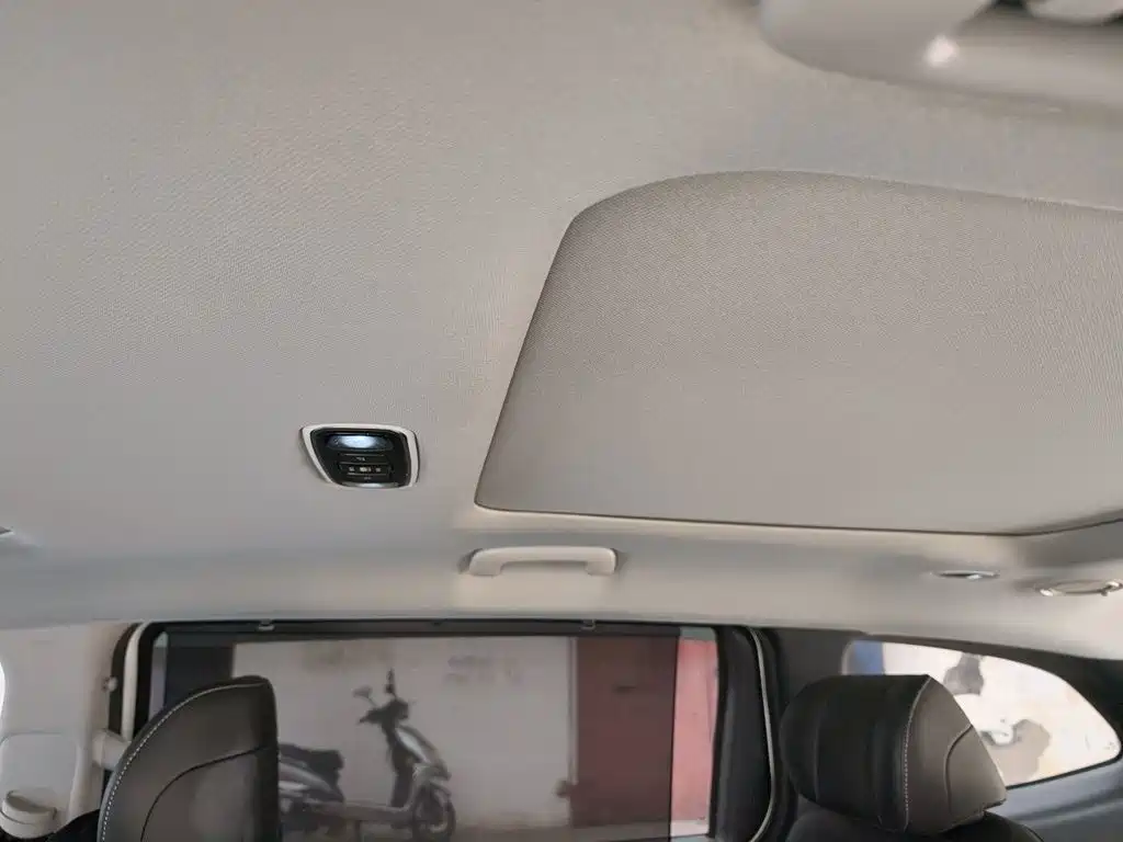 Hyundai Custo — миниатюра 14