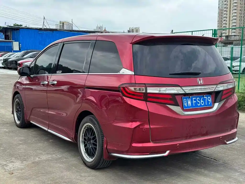 Honda Odyssey — миниатюра 5