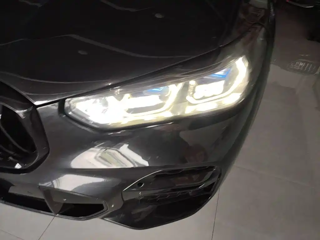 BMW X5 (Import) — миниатюра 24