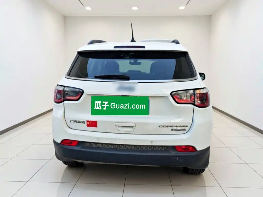 Jeep Compass — миниатюра 5