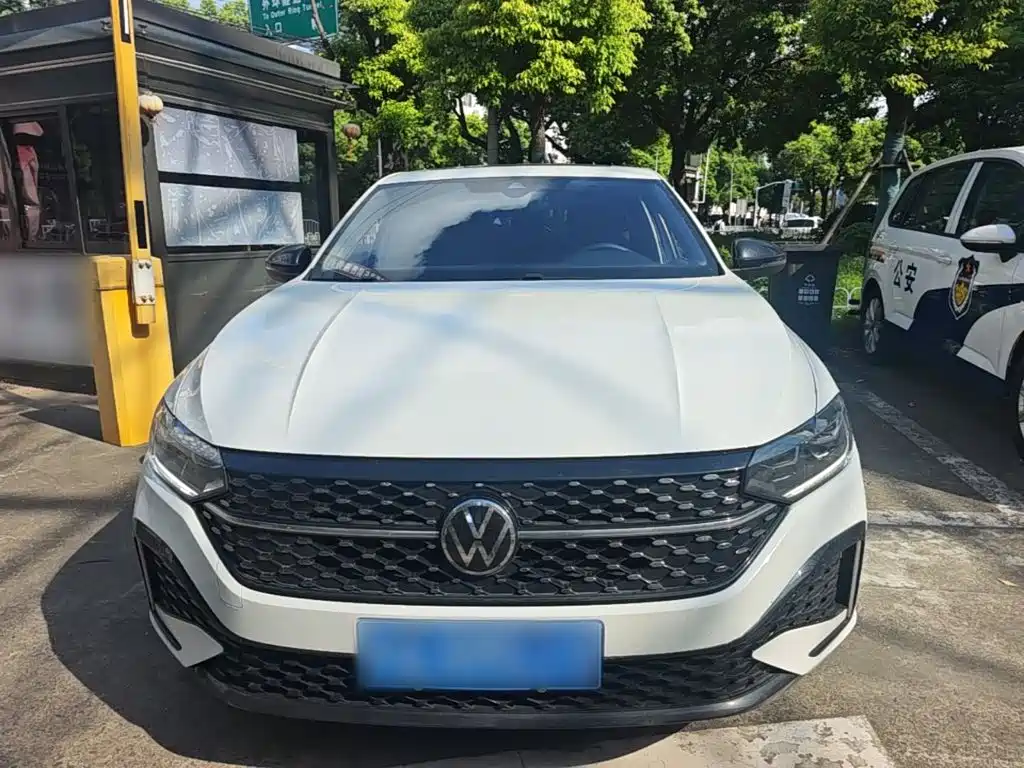 Volkswagen Lavida — миниатюра 3
