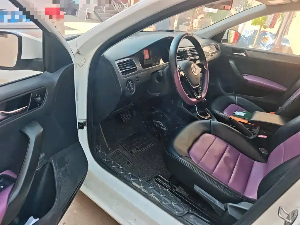 Volkswagen Santana — миниатюра 14