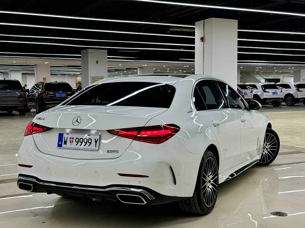 Mercedes-Benz C-Class — миниатюра 5