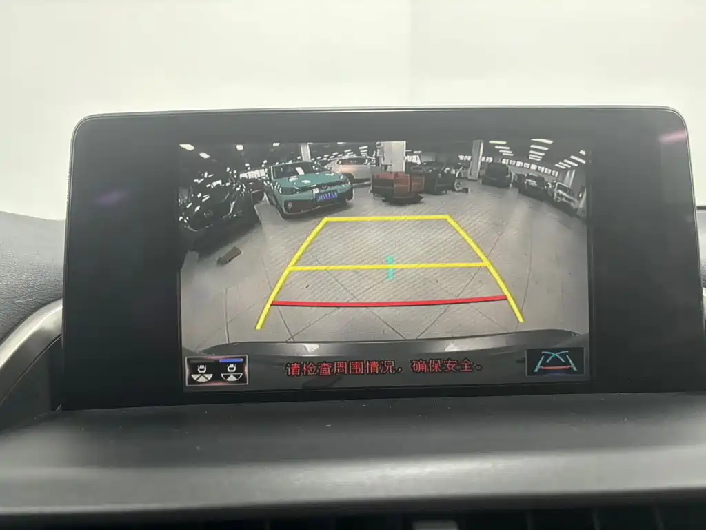 Lexus NX — миниатюра 17