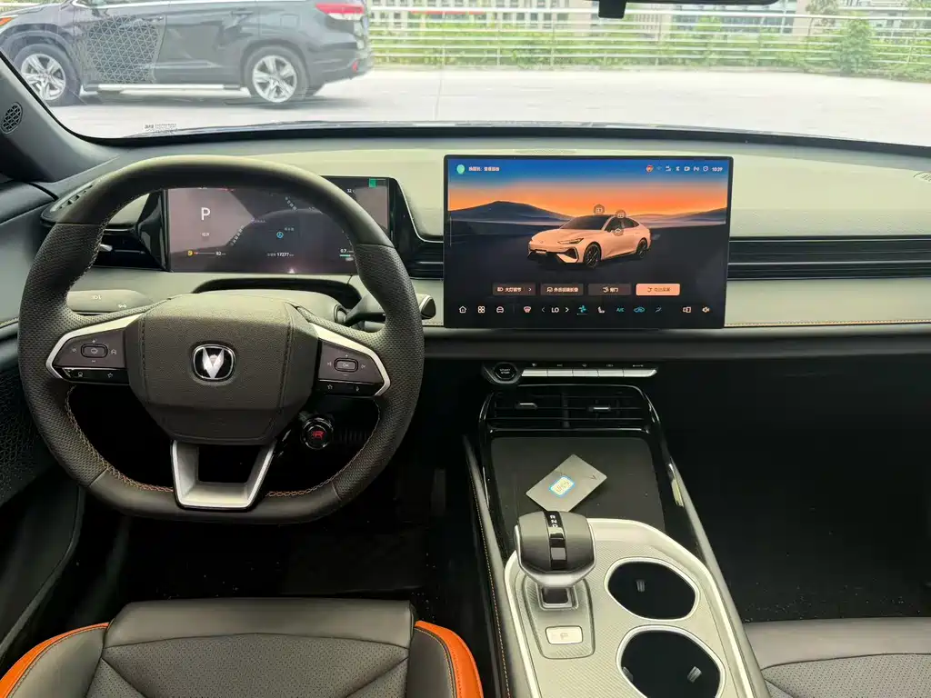 Changan UNI-V — миниатюра 7
