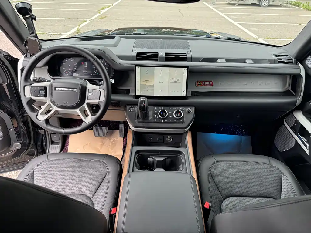 Land Rover Defender — миниатюра 19