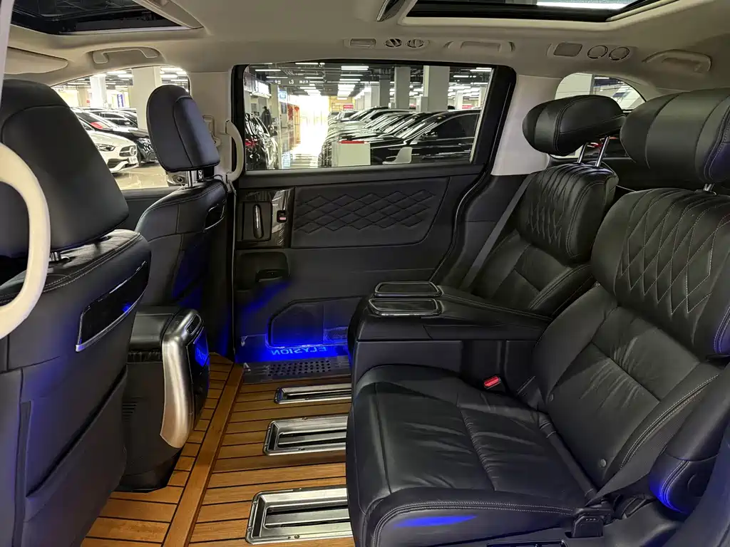 Honda Elysion — миниатюра 6