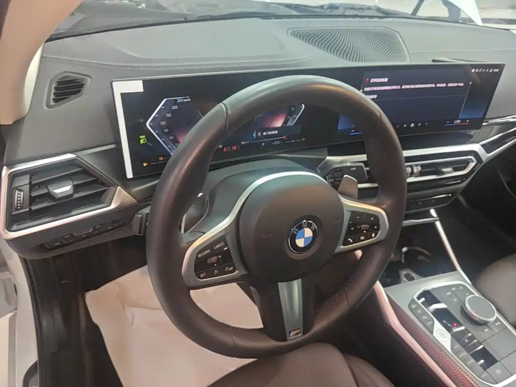 BMW 3 Series — миниатюра 10