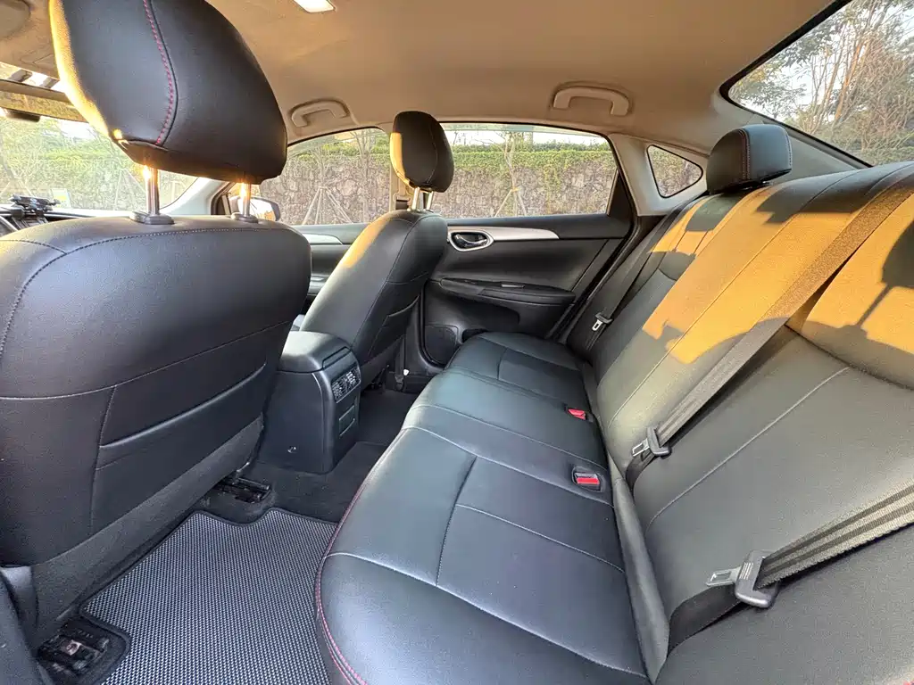 Nissan Sylphy — миниатюра 6