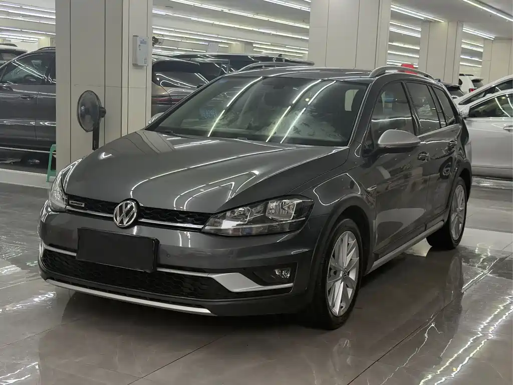 Volkswagen Golf (Import)