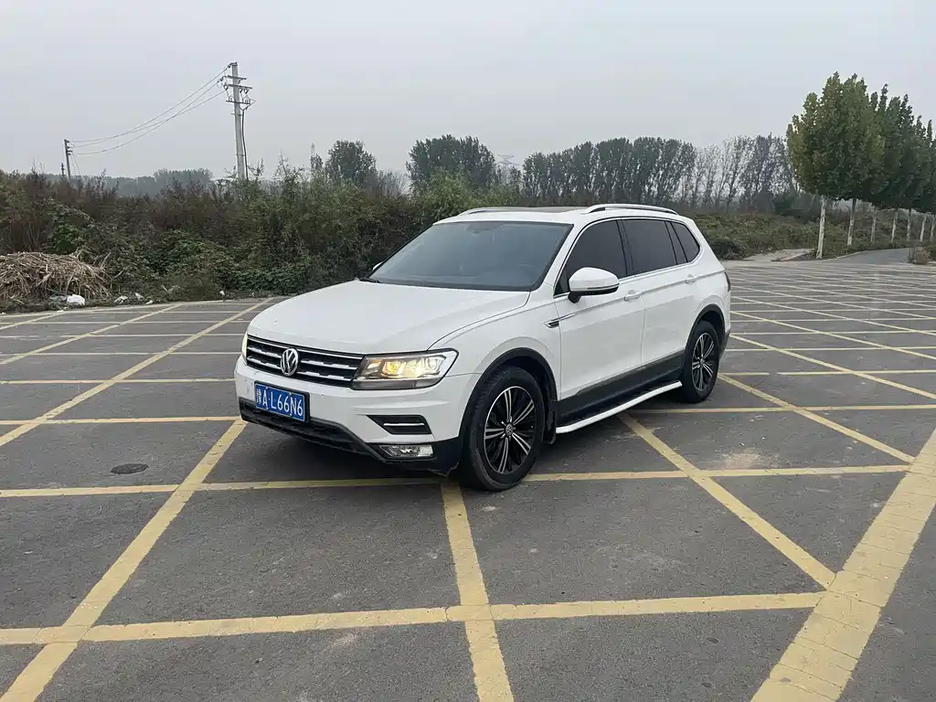 Volkswagen Tiguan L — миниатюра 3