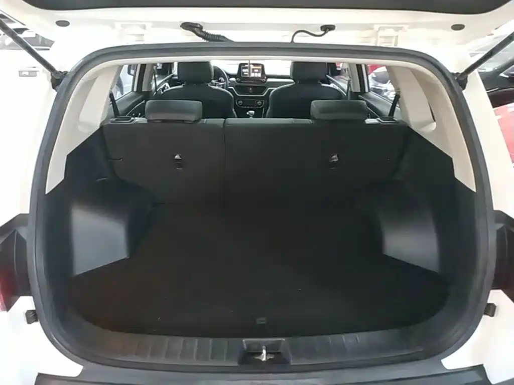 Kia Sportage — миниатюра 19