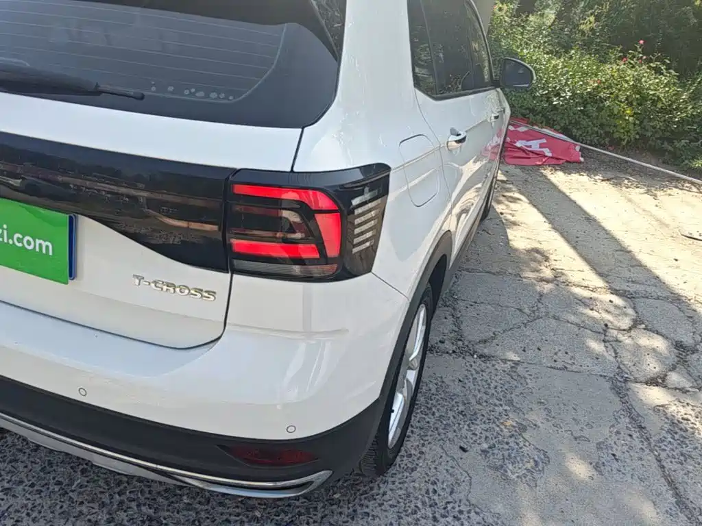 Volkswagen T-Cross — миниатюра 8
