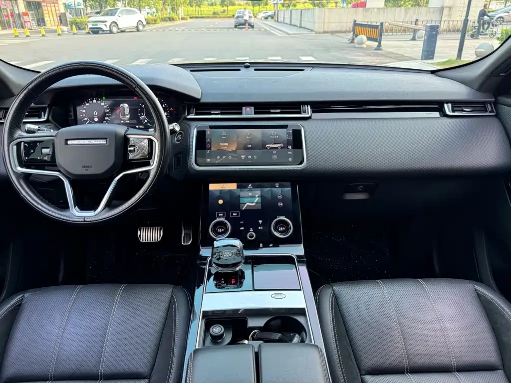 Land Rover Velar — миниатюра 7