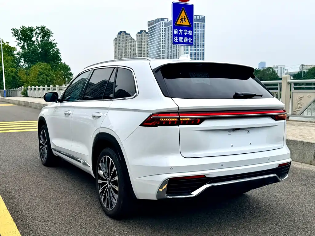 Geely Xingyue L — миниатюра 8