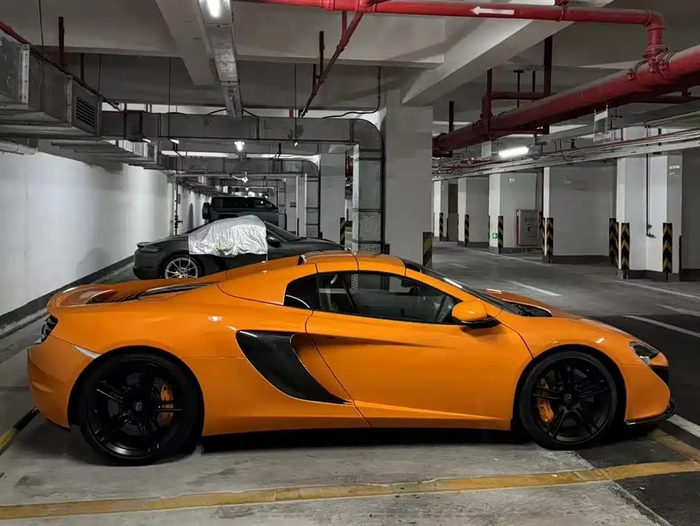 McLaren 625C 2015 3.8T Spider
