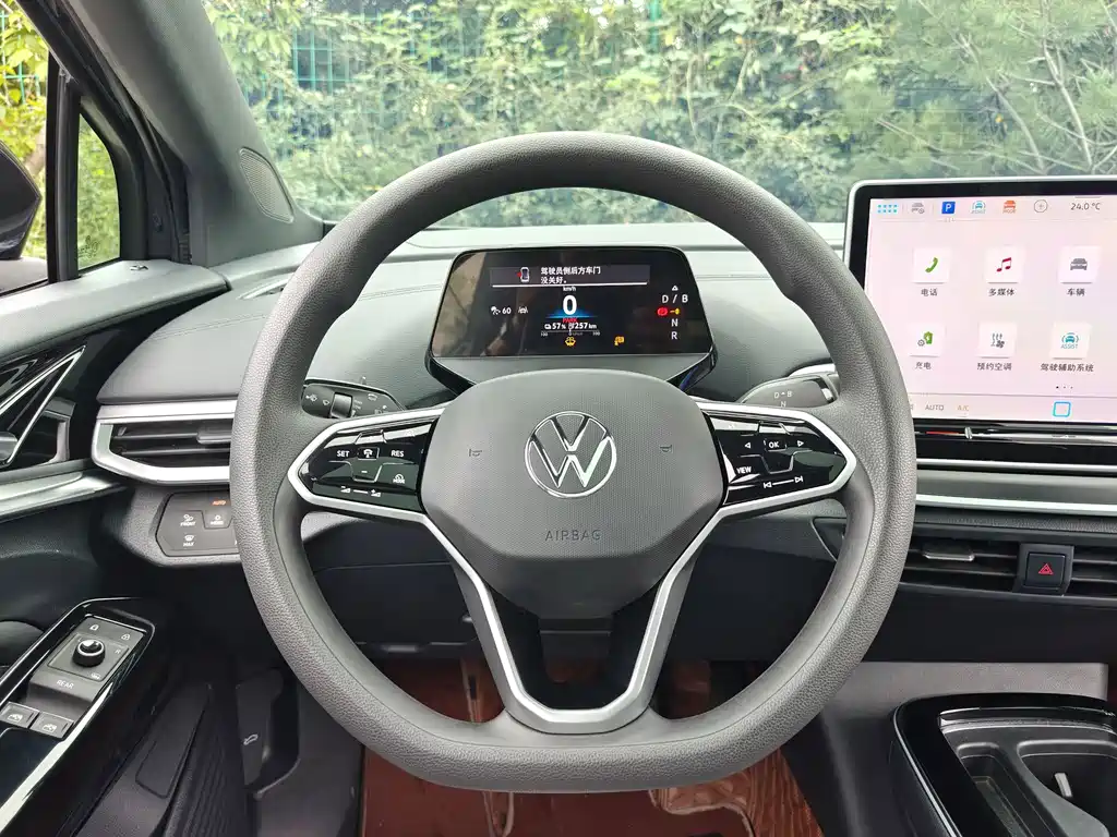 Volkswagen ID.4 Crozz — миниатюра 16