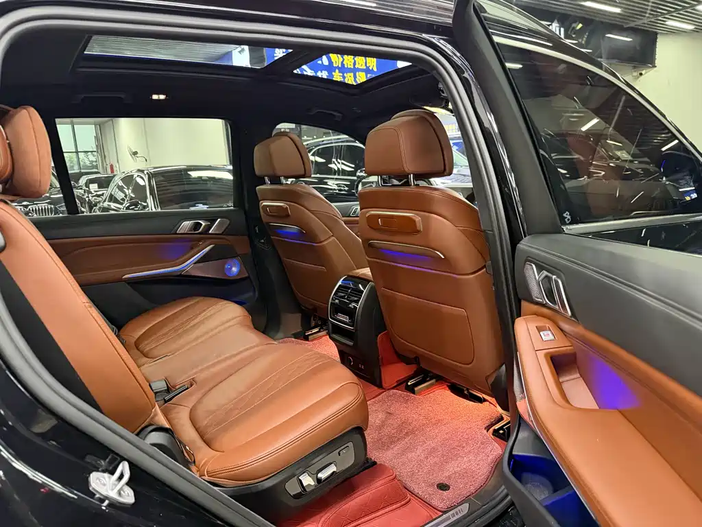 BMW X7 2023 xDrive40i Premium M Sport