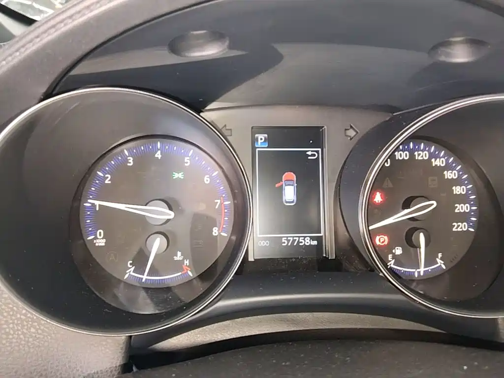 Toyota IZOA — миниатюра 12
