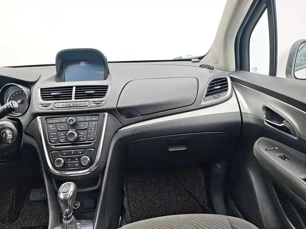 Buick Encore — миниатюра 13