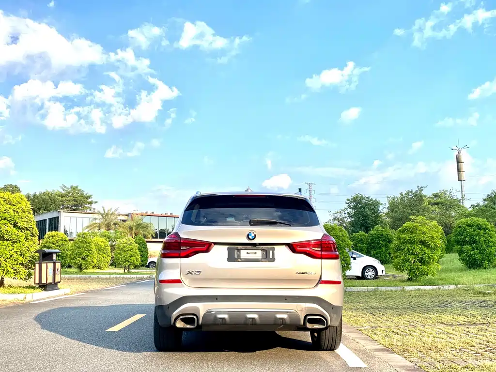 BMW X3 — миниатюра 6