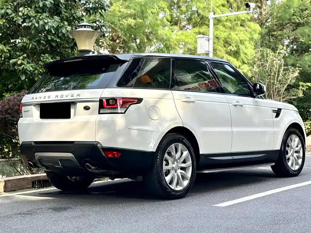Land Rover Range Rover Sport 2016 3.0 SDV6 HSE DYNAMIC