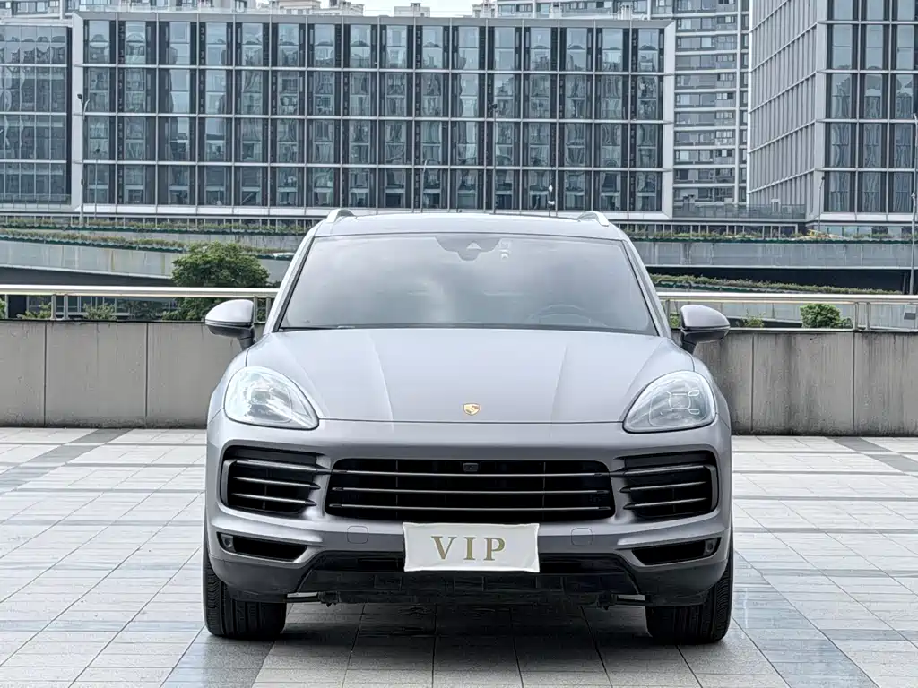 Porsche Cayenne — миниатюра 2