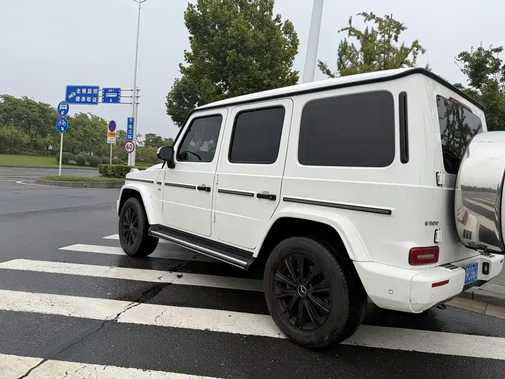 Mercedes-Benz G-Class — миниатюра 7