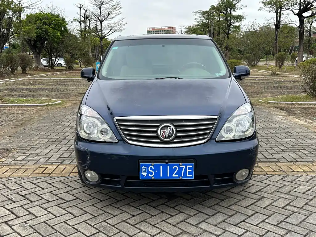 Buick GL8 2006 3.0L XT