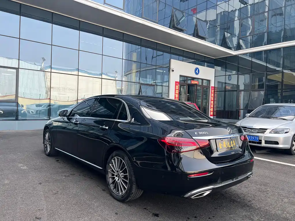 Mercedes-Benz E-Class E 2021 E 260 L