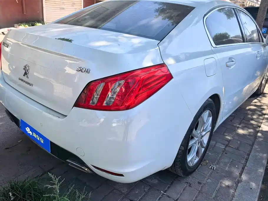 Peugeot 508 2013 2.3L AT Smart