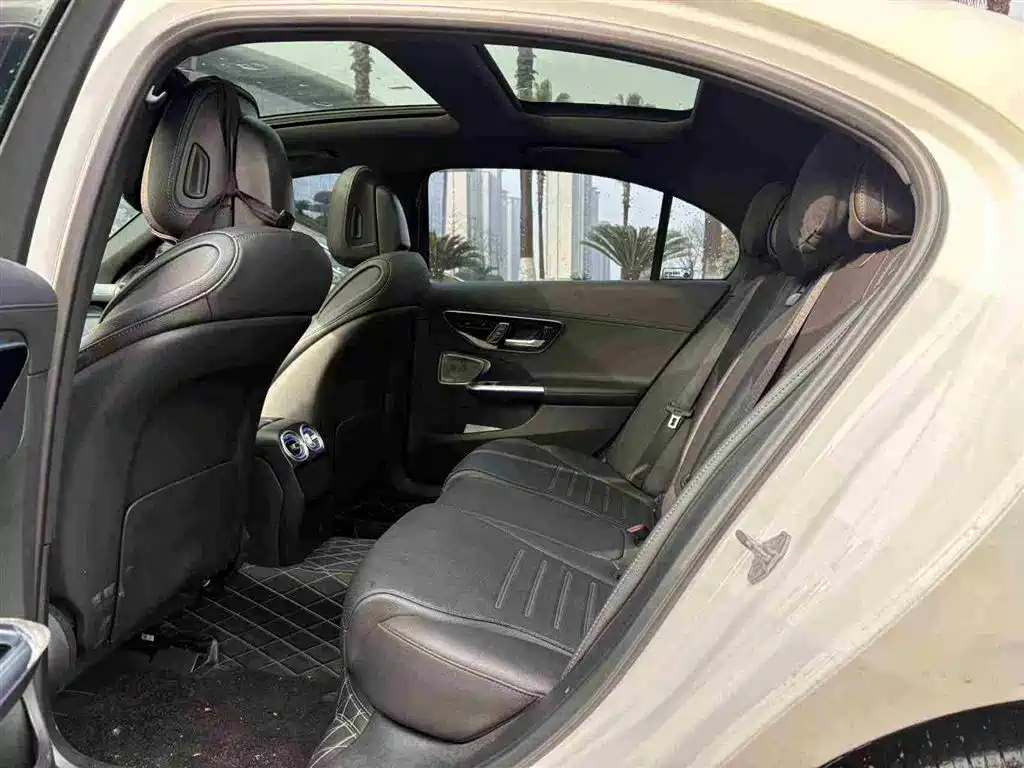 MERCEDES-BENZ C CLASS