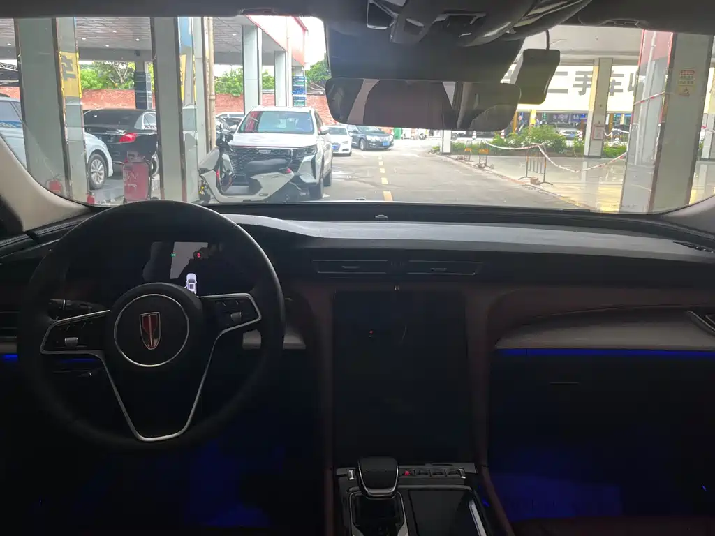 Hongqi Hongqi H5 — миниатюра 6