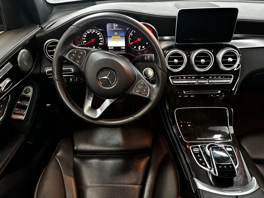 Mercedes-Benz GLC — миниатюра 9