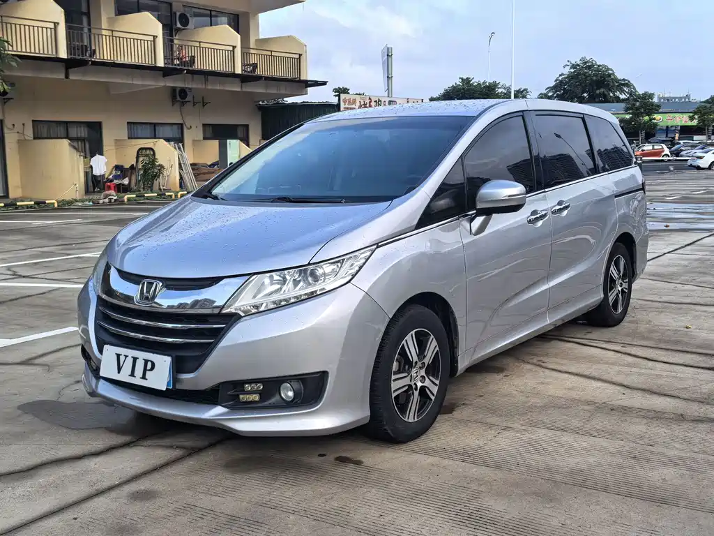 Honda Odyssey — миниатюра 2