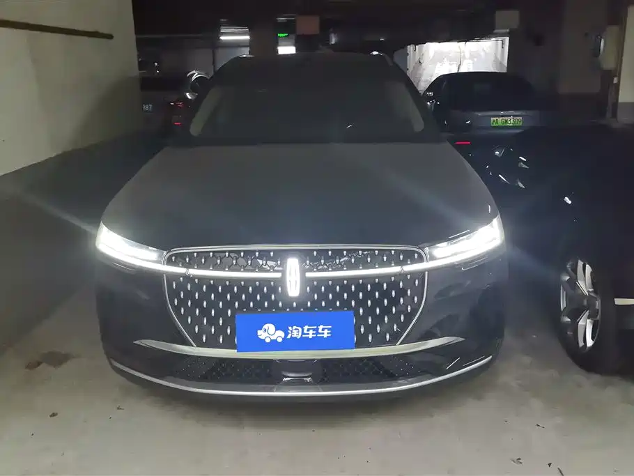 Lincoln Nautilus 2023 2.0T