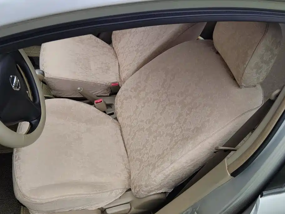 Nissan Livina — миниатюра 9