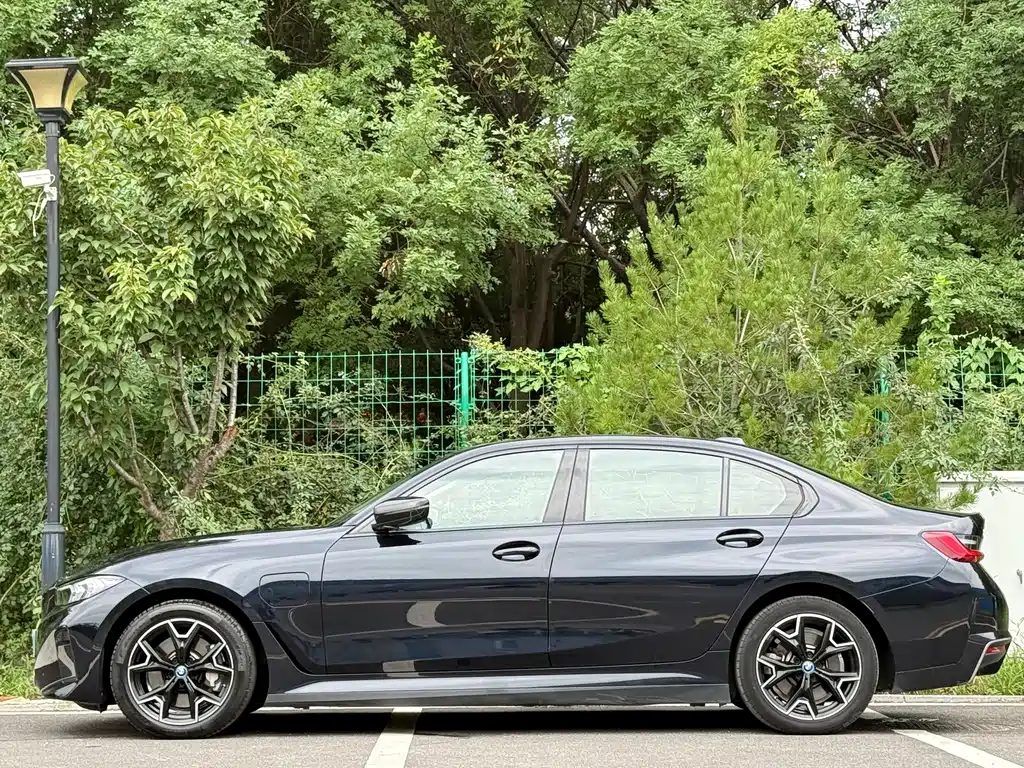 BMW i3 — миниатюра 3