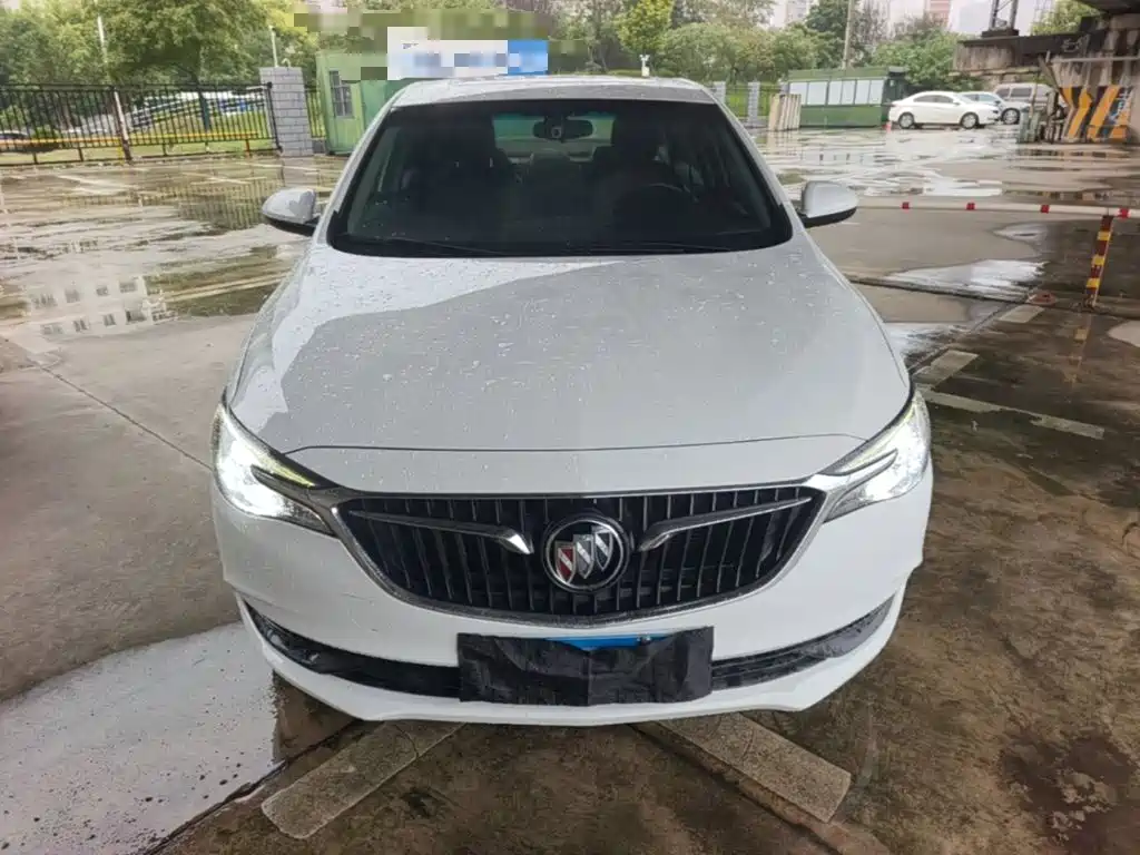 Buick Excelle — миниатюра 3