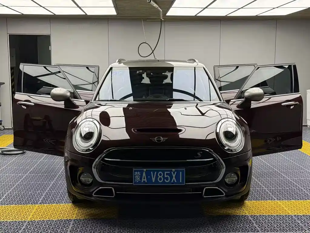 MINI Mini Clubman — миниатюра 12